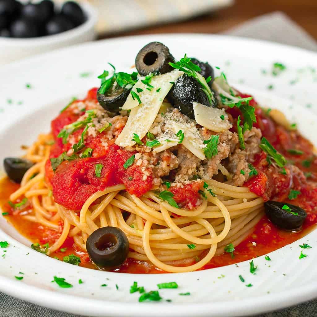 Mediterranean Tuna Pasta