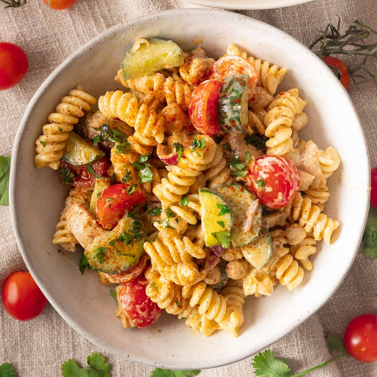 pasta salad with cucumbers tomatoes 